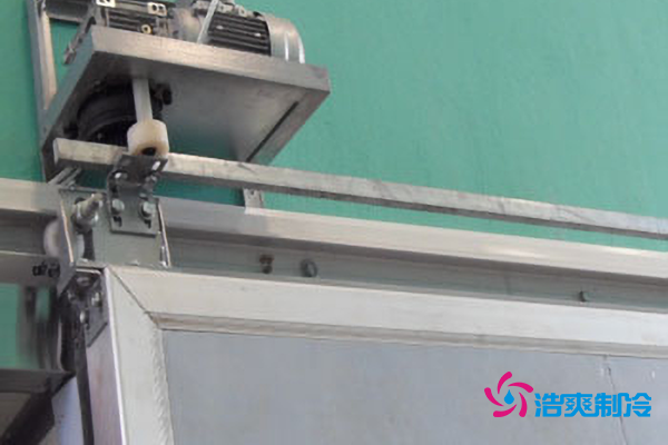 配送中心冷庫外機(jī)安裝展示